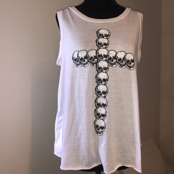 Woman’s white skeleton designed tank top. Small - Picture 2 of 8